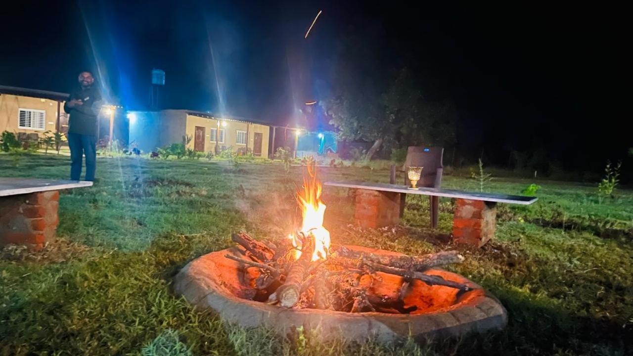 Wildlife Retreat Hotel Tāla Exterior photo